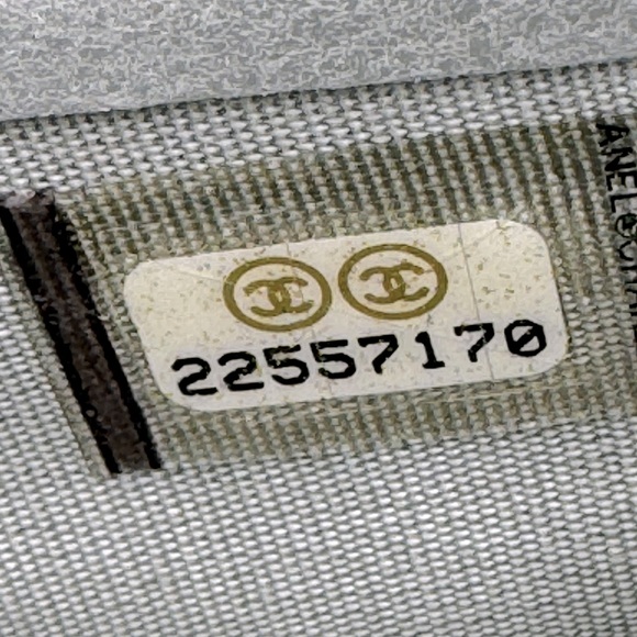 Chanel 2015-2016 Airlines Continental Wallet - Picture 16 of 17